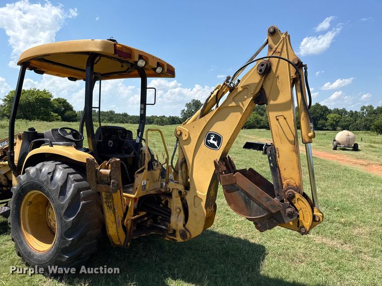 image for item ET6457 2004 John Deere 110 backhoe