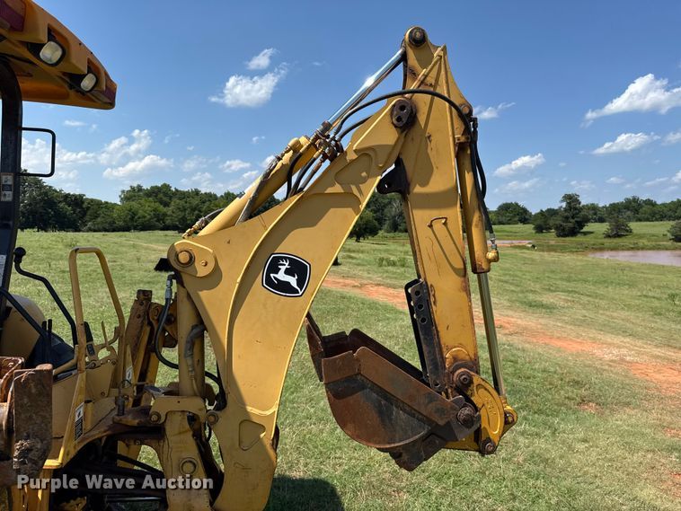 image for item ET6457 2004 John Deere 110 backhoe