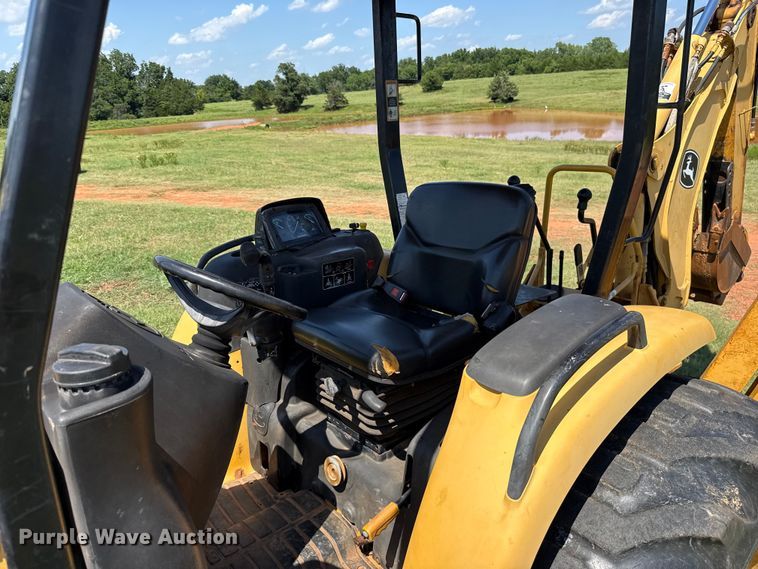image for item ET6457 2004 John Deere 110 backhoe