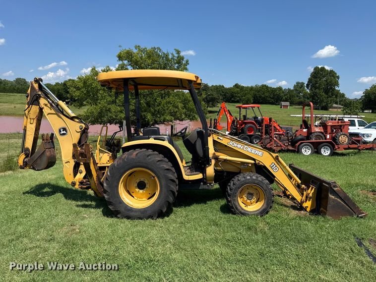 image for item ET6458 2006 John Deere 110 backhoe