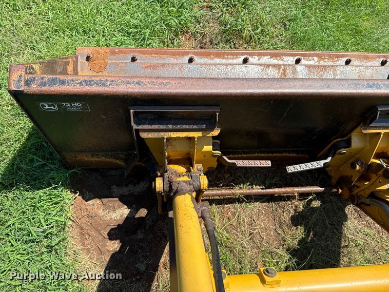 image for item ET6458 2006 John Deere 110 backhoe