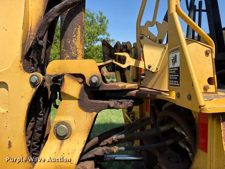 image for item ET6458 2006 John Deere 110 backhoe