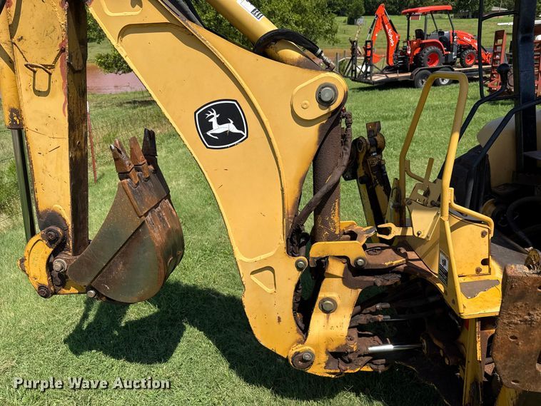 image for item ET6458 2006 John Deere 110 backhoe