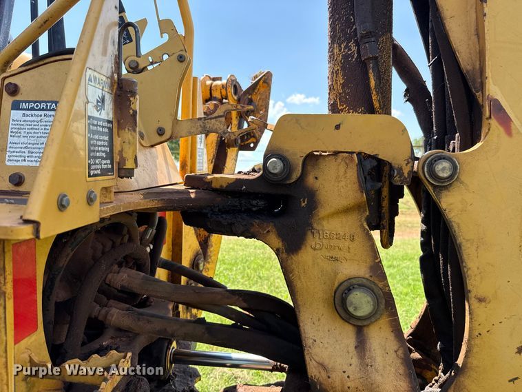 image for item ET6458 2006 John Deere 110 backhoe