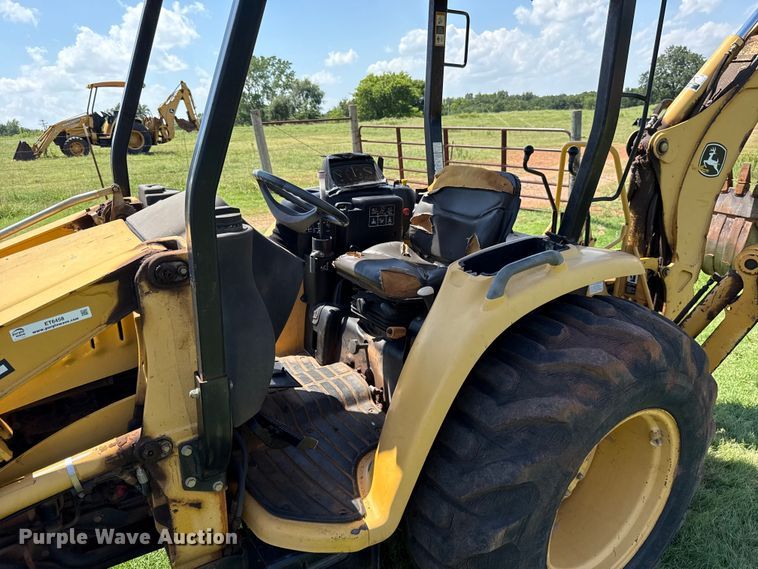 image for item ET6458 2006 John Deere 110 backhoe