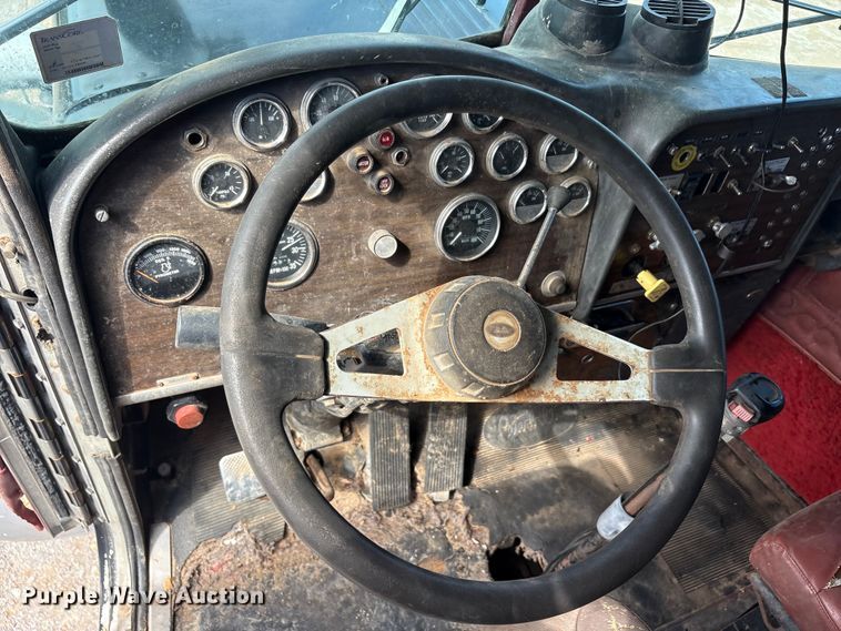 image for item EU5707 1983 Peterbilt 359 dump truck