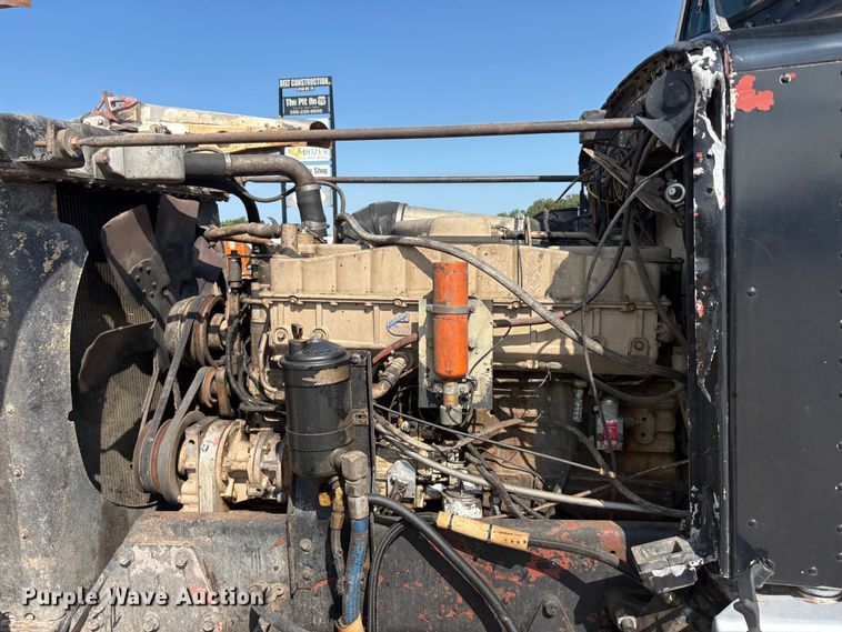 image for item EU5707 1983 Peterbilt 359 dump truck