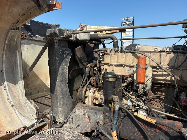 image for item EU5707 1983 Peterbilt 359 dump truck