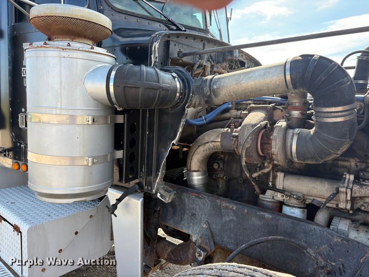 image for item EU5707 1983 Peterbilt 359 dump truck