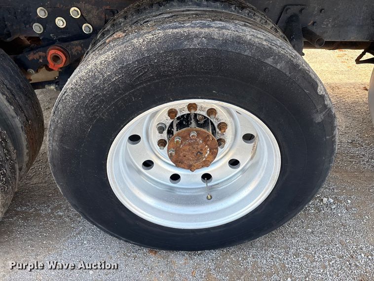 image for item EU5707 1983 Peterbilt 359 dump truck