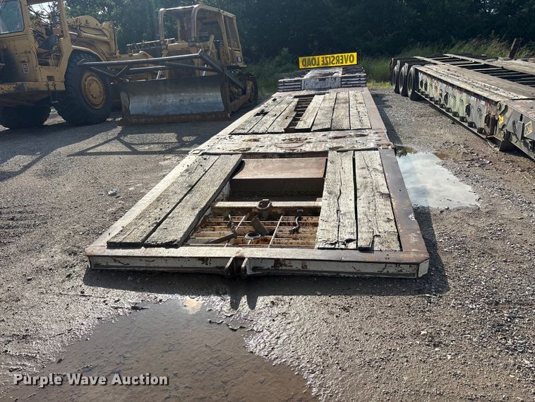image for item EU5708 1979 Load king 353DF lowboy equipment trailer