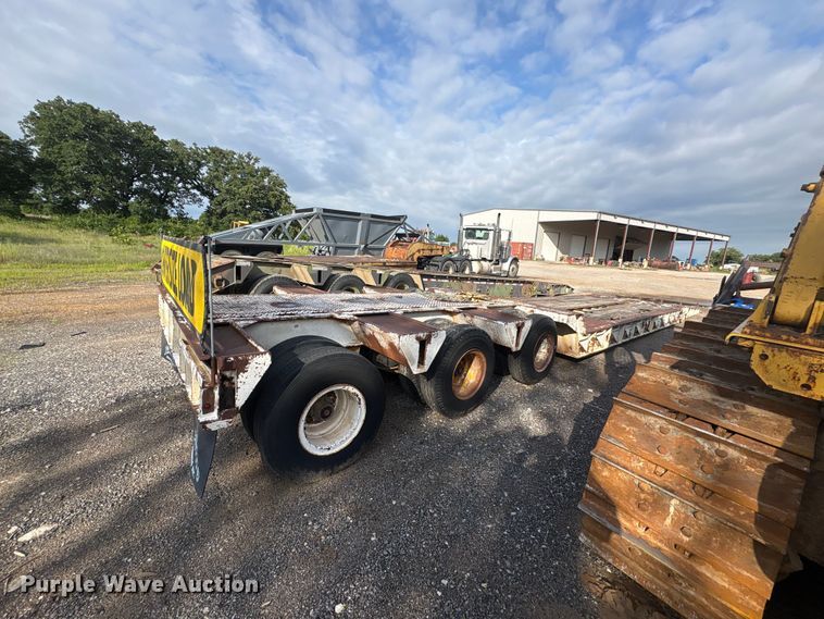 image for item EU5708 1979 Load king 353DF lowboy equipment trailer
