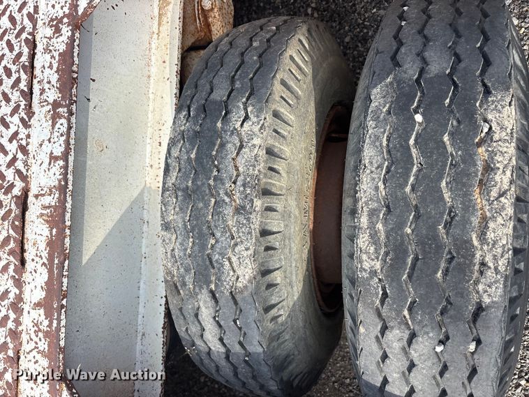 image for item EU5708 1979 Load king 353DF lowboy equipment trailer