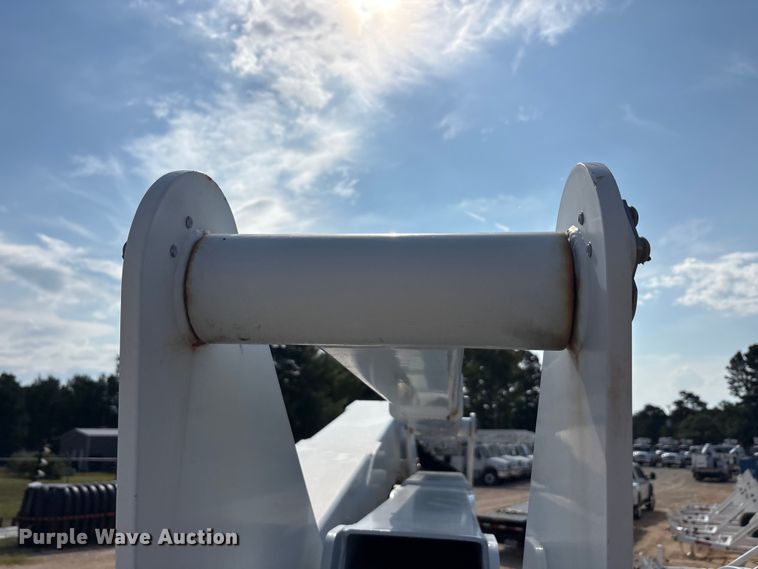 image for item EU5777 2017 RAM 5500 bucket truck