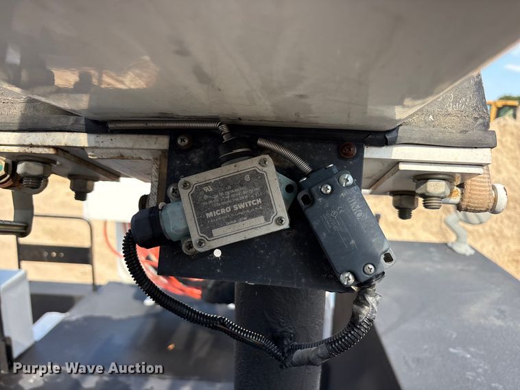 image for item EU5777 2017 RAM 5500 bucket truck