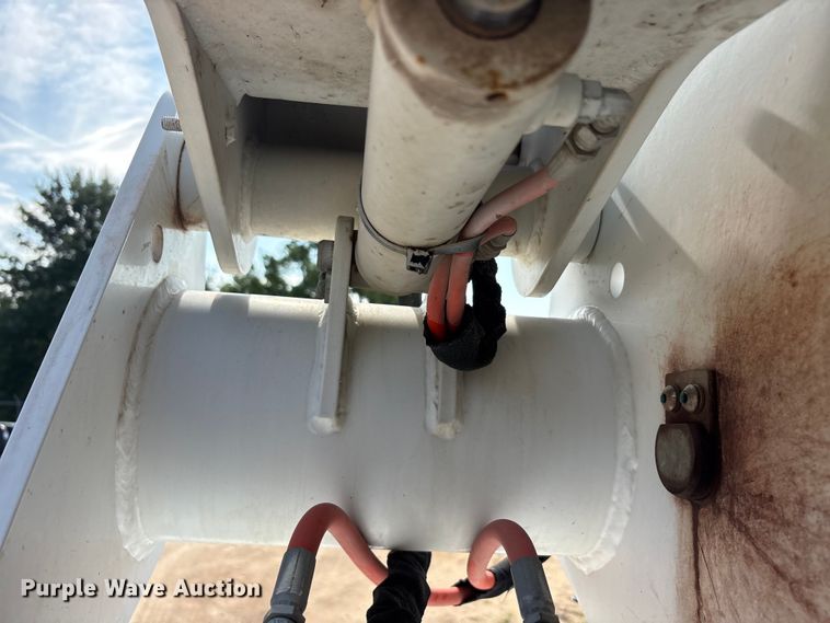 image for item EU5777 2017 RAM 5500 bucket truck