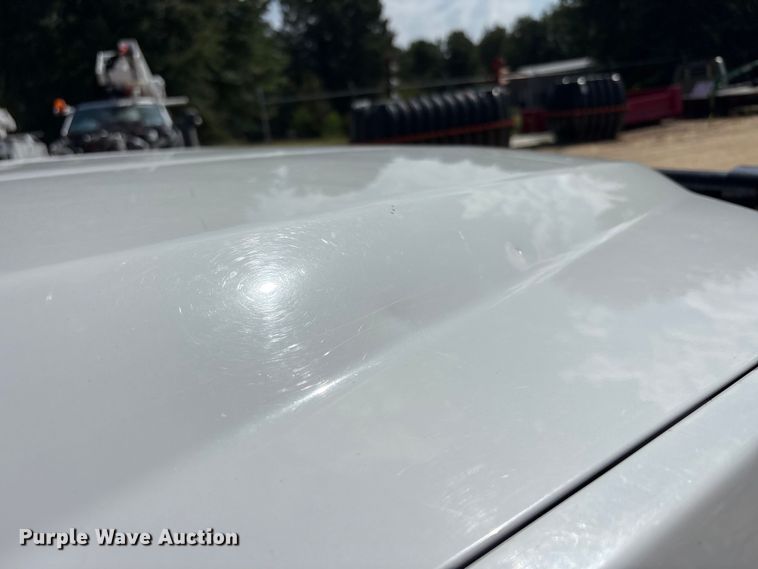 image for item EU5778 2017 Ford F550 bucket truck