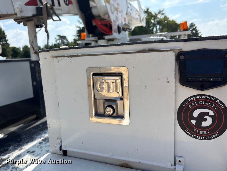 image for item EU5778 2017 Ford F550 bucket truck