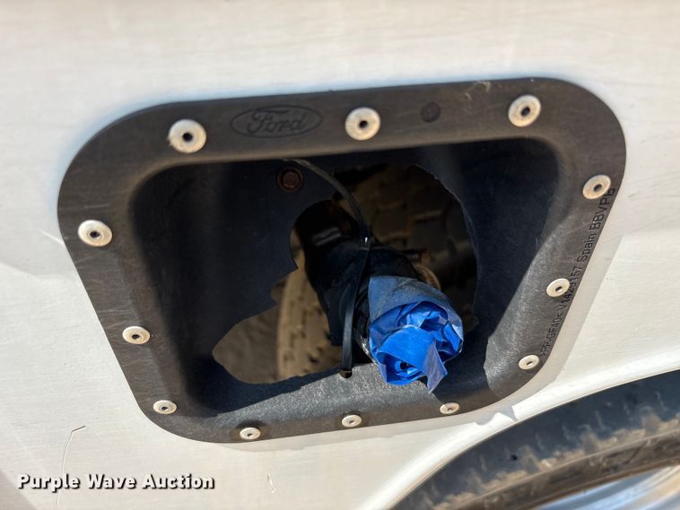 image for item EU5778 2017 Ford F550 bucket truck