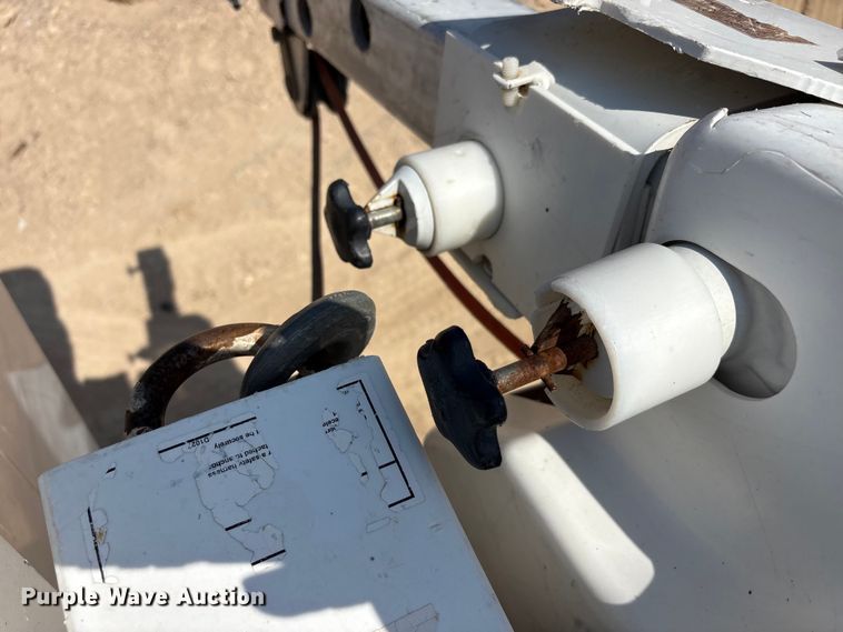 image for item EU5778 2017 Ford F550 bucket truck