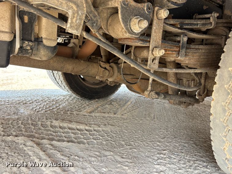 image for item EU5778 2017 Ford F550 bucket truck