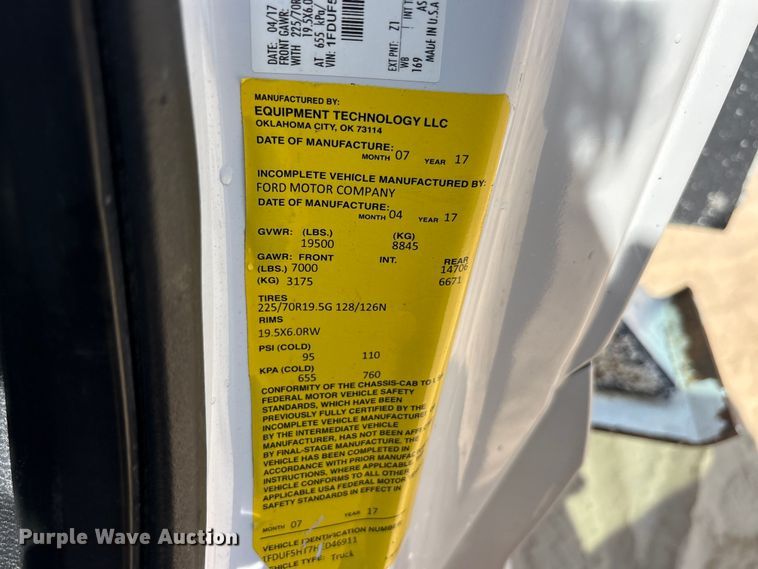 image for item EU5778 2017 Ford F550 bucket truck