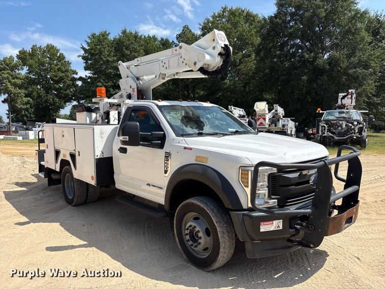 image for item EU5779 2019 Ford F550 bucket truck