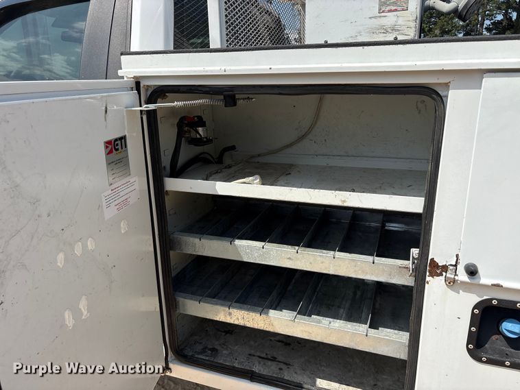 image for item EU5779 2019 Ford F550 bucket truck