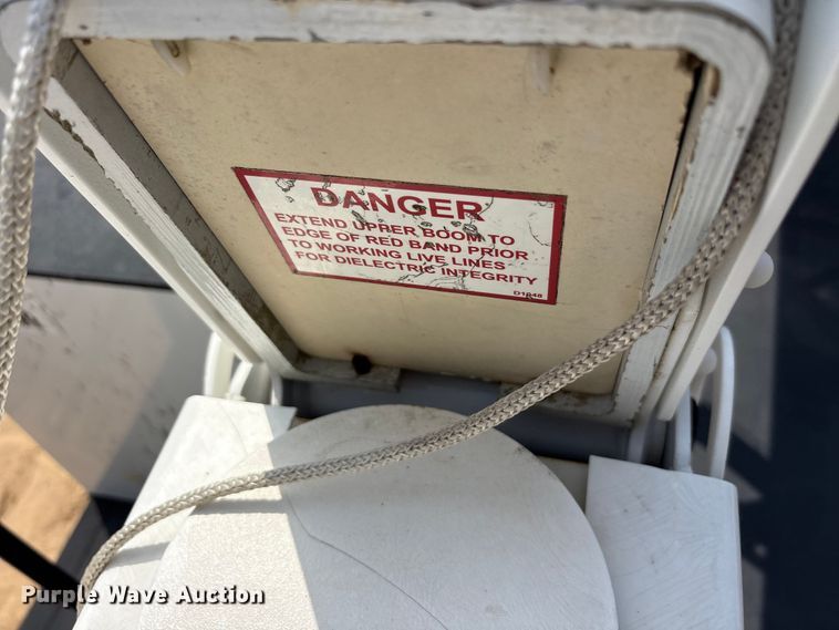 image for item EU5779 2019 Ford F550 bucket truck