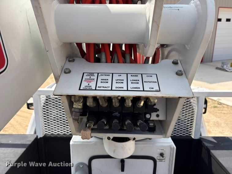 image for item EU5779 2019 Ford F550 bucket truck