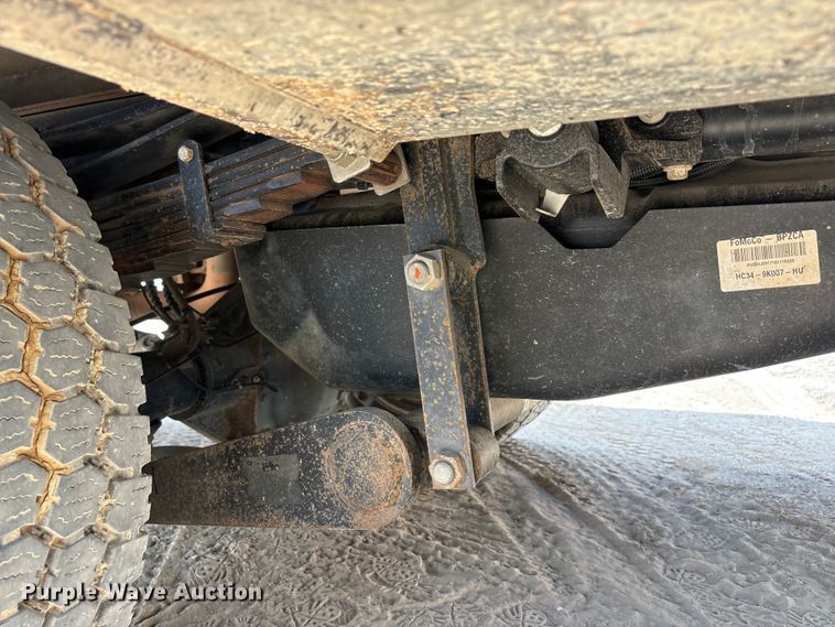image for item EU5779 2019 Ford F550 bucket truck