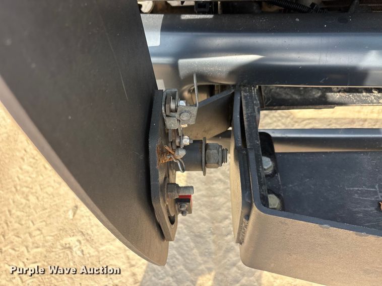 image for item EU5780 2019 Chevrolet GM515 bucket truck