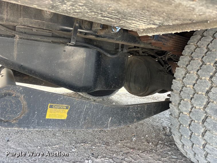 image for item EU5780 2019 Chevrolet GM515 bucket truck