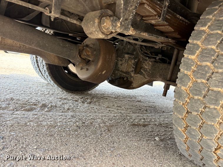 image for item EU5780 2019 Chevrolet GM515 bucket truck