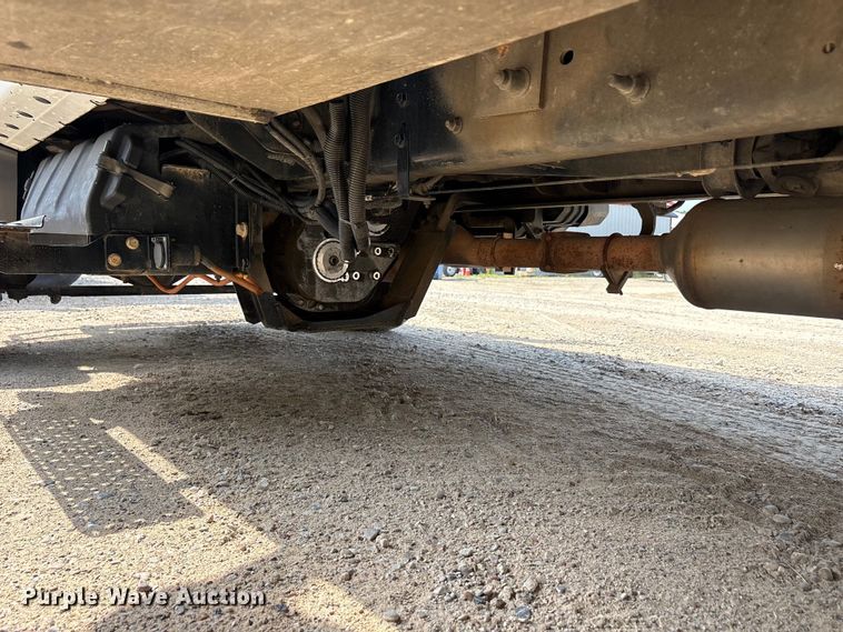 image for item EU5780 2019 Chevrolet GM515 bucket truck