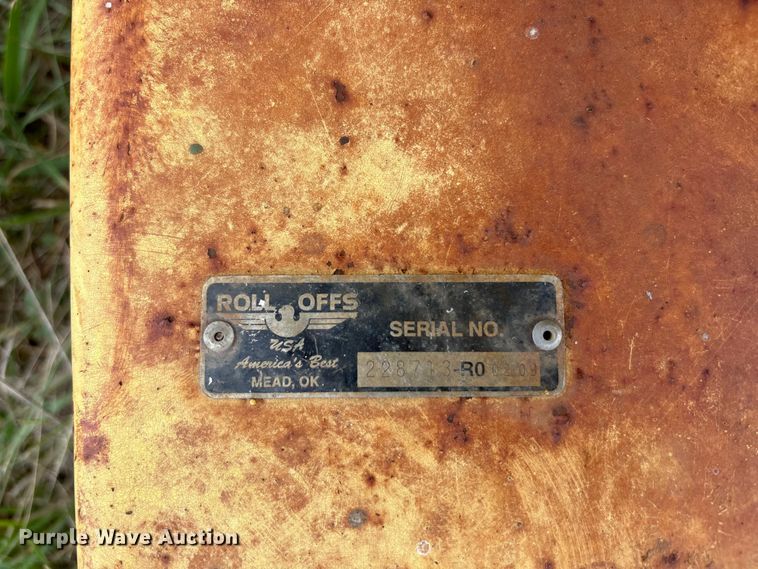 image for item EU5814 Roll-off dumpster