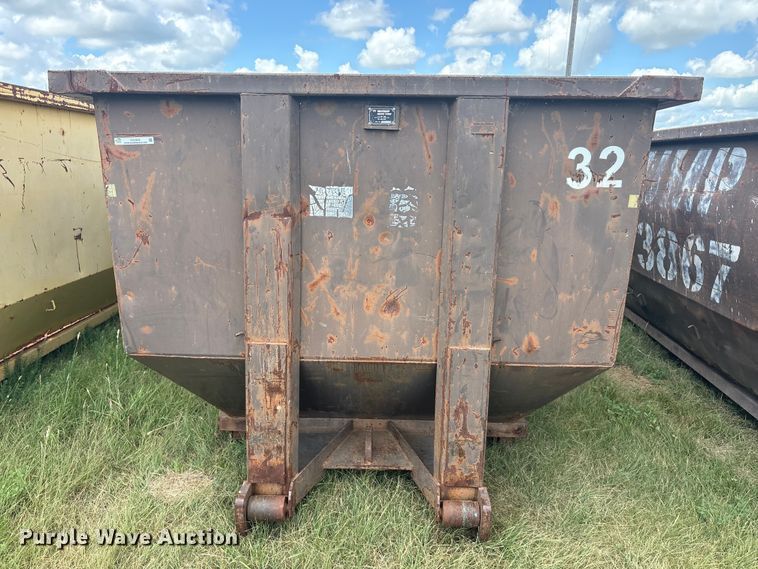 image for item EU5822 Wastequip May Fab roll-off dumpster