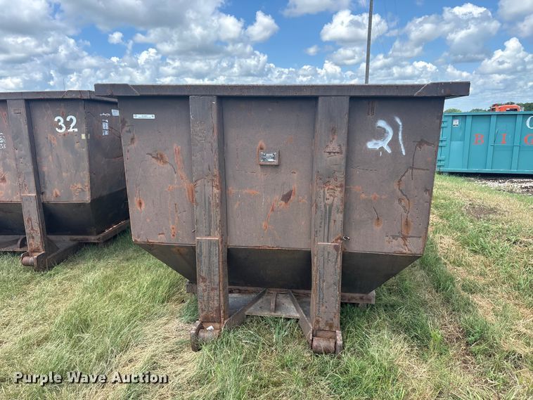 image for item EU5823 Wastequip May Fab roll-off dumpster