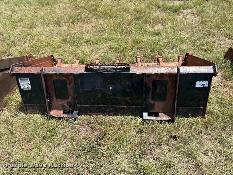 image for item EU5828 skid steer bucket