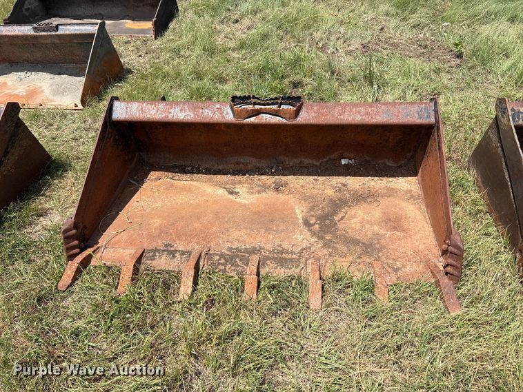 image for item EU5828 skid steer bucket