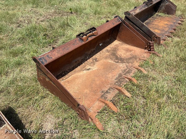 image for item EU5828 skid steer bucket