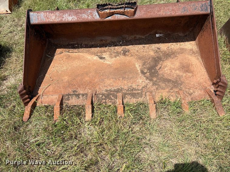 image for item EU5828 skid steer bucket