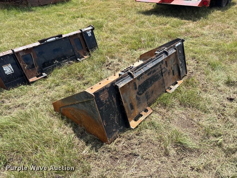 image for item EU5830 skid steer bucket