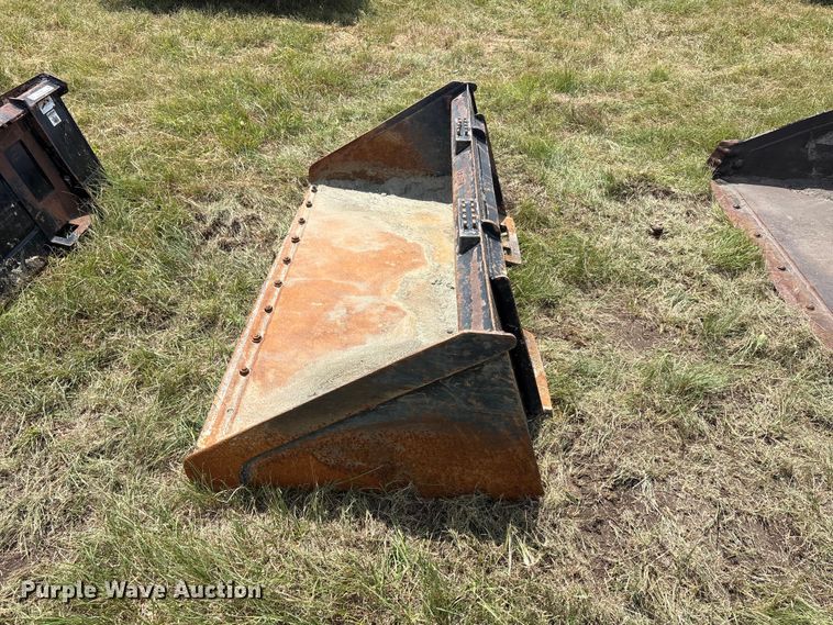 image for item EU5830 skid steer bucket