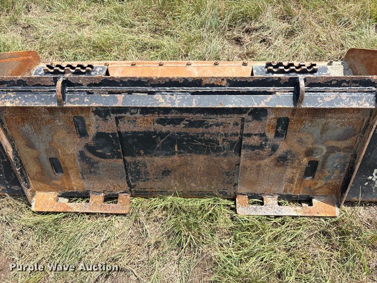 image for item EU5830 skid steer bucket