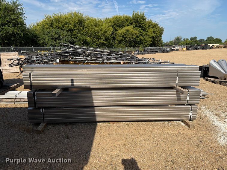 image for item EU5835 (38) joints of rectangular tubing