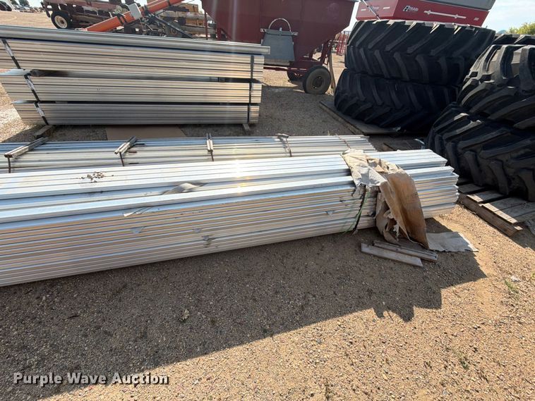 image for item EU5837 (106) joints of rectangular tubing