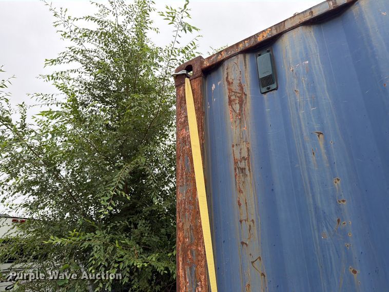 image for item EU5879 Hoop building