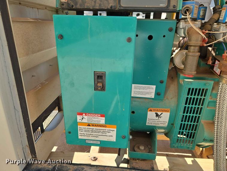 image for item EW0469 Cummins GGMB-1400104 generator