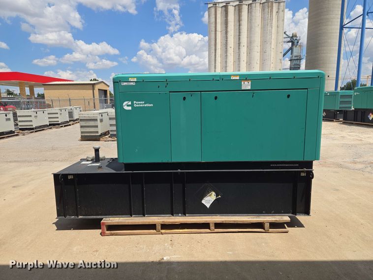 image for item EW0472 Cummins C35 D6 generator